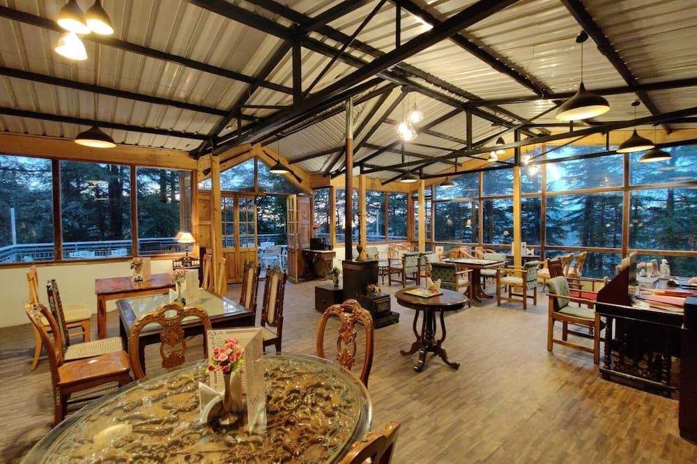 Shimla British Resort - שימלה - מסעדה