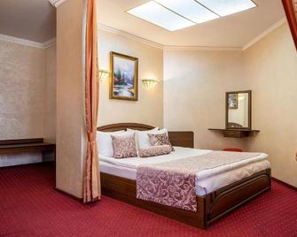 إديم هوتل لفيف - لفيف - غرفة نوم