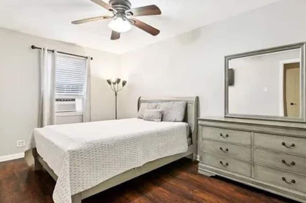 2 bed condo - 1 block to Quarter. Very walkable. - نيو اورليانز - غرفة نوم