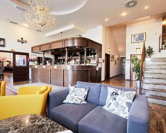 Hotel San Marco - Lannach - Лоббі