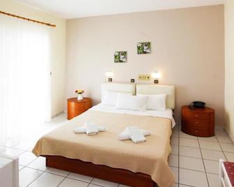 Chrisa Hotel - Thasos - Bedroom