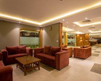 Soaltee Westend Resort Chitwan - Chitwan - Lobby