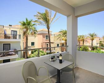 Athina Suites Platanias By Be On Holiday - Platanias - Balcón