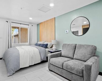 Peppertree Studios D2 - Safford - Slaapkamer