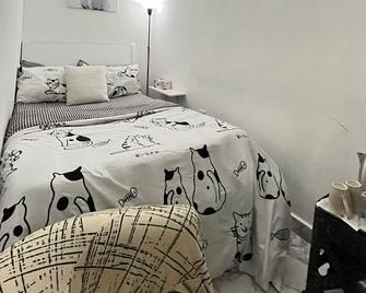 Tanih Place - Abu Dhabi - Bedroom
