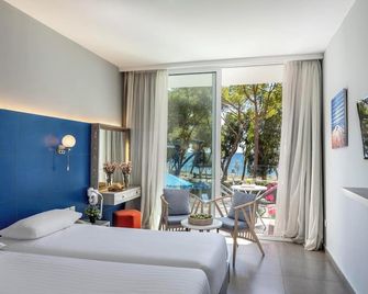 Park Beach Hotel - Limassol - Sovrum