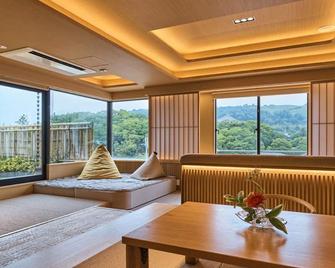 Hotel New Wakasa - Nara - Pokój dzienny