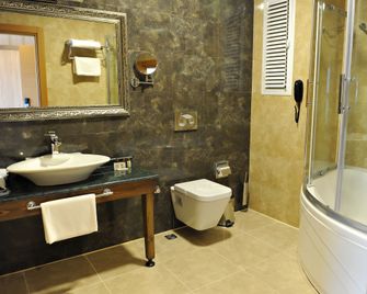 Neba Royal Hotel - Samsun - Bany