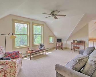 Home w/ Fire Pit, 7 Mi to Attitash Mtn Resort - Jackson - Salon