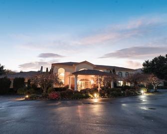Aston Norwood Chalets - Upper Hutt - Building