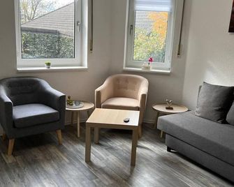 Gartenparadies Apartment in Urbar - Urbar (Mayen-Koblenz) - Huiskamer