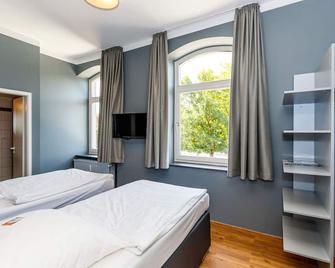 Hotel Sehnder Hof - Sehnde - Camera da letto