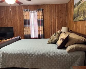 Lakefront country cabin near Lucedale , MS - Lucedale - Habitación