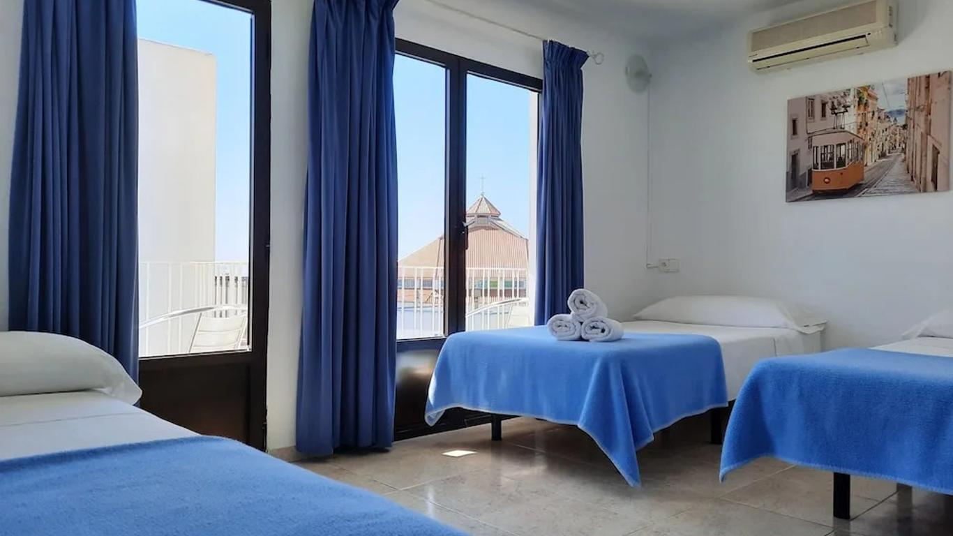 Hostal Costa