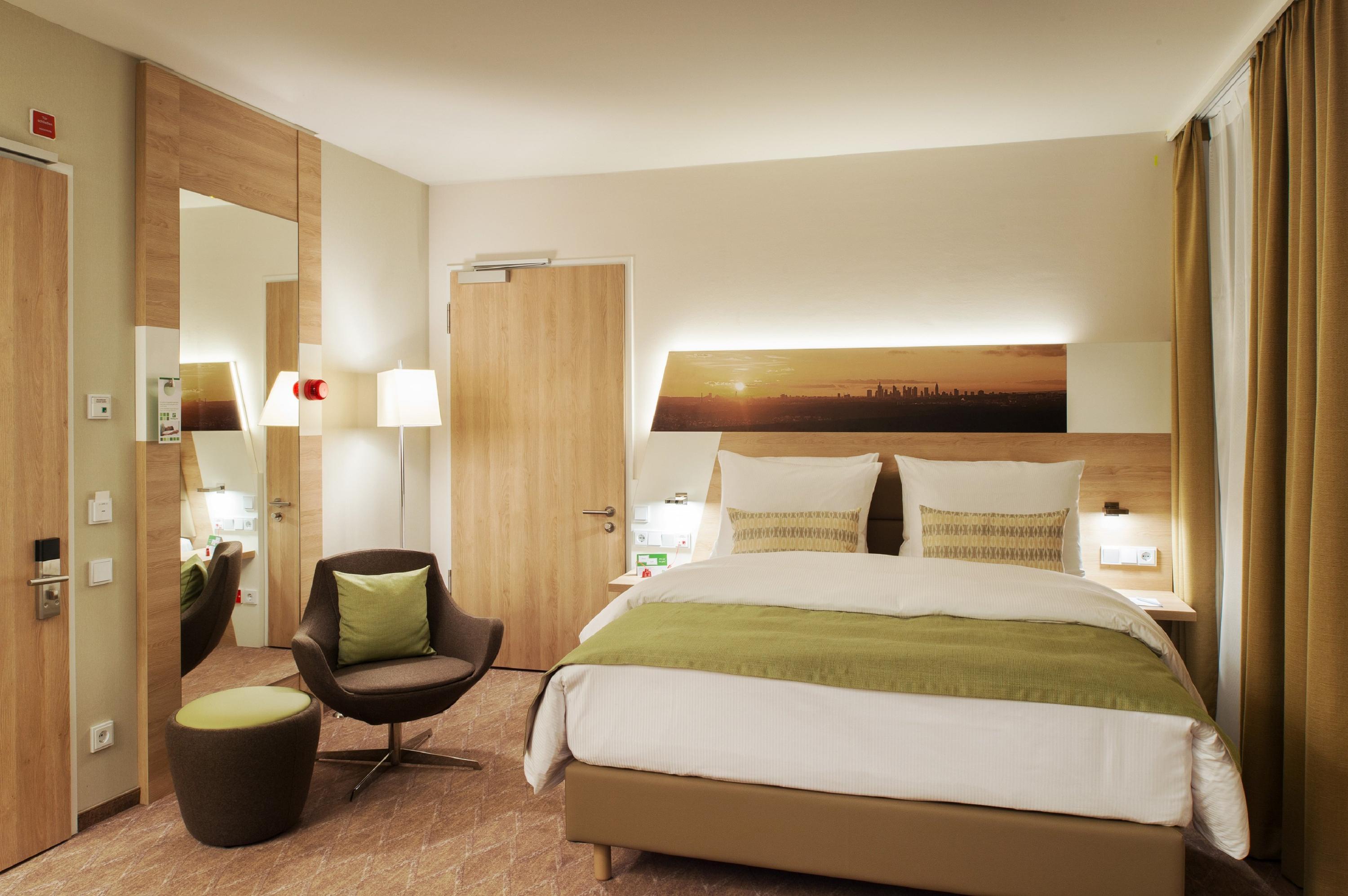 Holiday Inn Frankfurt Airport from $53. Frankfurt am Main Hotel