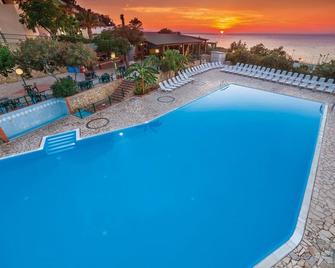 Baia Calava Hotel e Residence - Gioiosa Marea - Pool