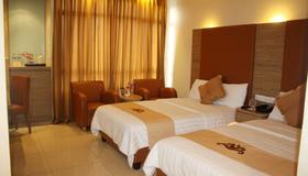 Grand Pasundan Convention Hotel - Bandung - Bedroom