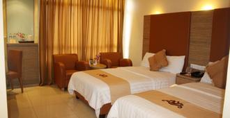 Grand Pasundan Convention Hotel - Bandung - Bedroom