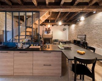 Charming cottage in the heart of Burgundy climates - Savigny-lès-Beaune