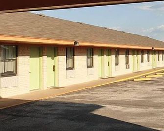 Budget Inn - Stephenville - Edifício
