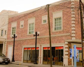 Hotel Arribo - Lagos de Moreno - Gebäude