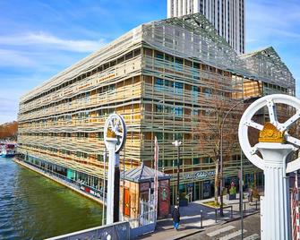 St Christopher's Inn Paris - Canal - פריז - בניין
