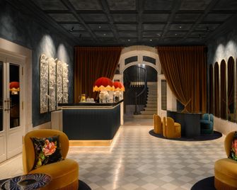 Montebelo Vista Alegre Lisboa Chiado Hotel - Lisbon - Lobby