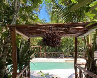 Vida Jungle Resort - Xetna - Pool