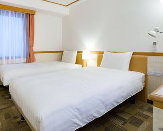 Toyoko Inn Okinawa Ishigaki-jima - Ishigaki - Makuuhuone