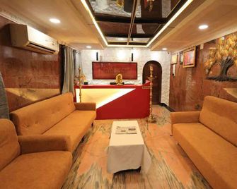 Kailasaa Residency - Tiruvannāmalai - Reception