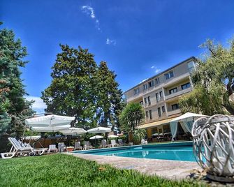 Blue Dream Hotel - Monselice - Zwembad