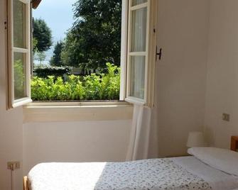 Residence Geranio - Domaso - Bedroom