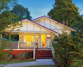 Brantwood Cottage Luxury Accommodation - Blackheath - Bâtiment