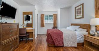 The Sierra Motel - Traverse City - Bedroom