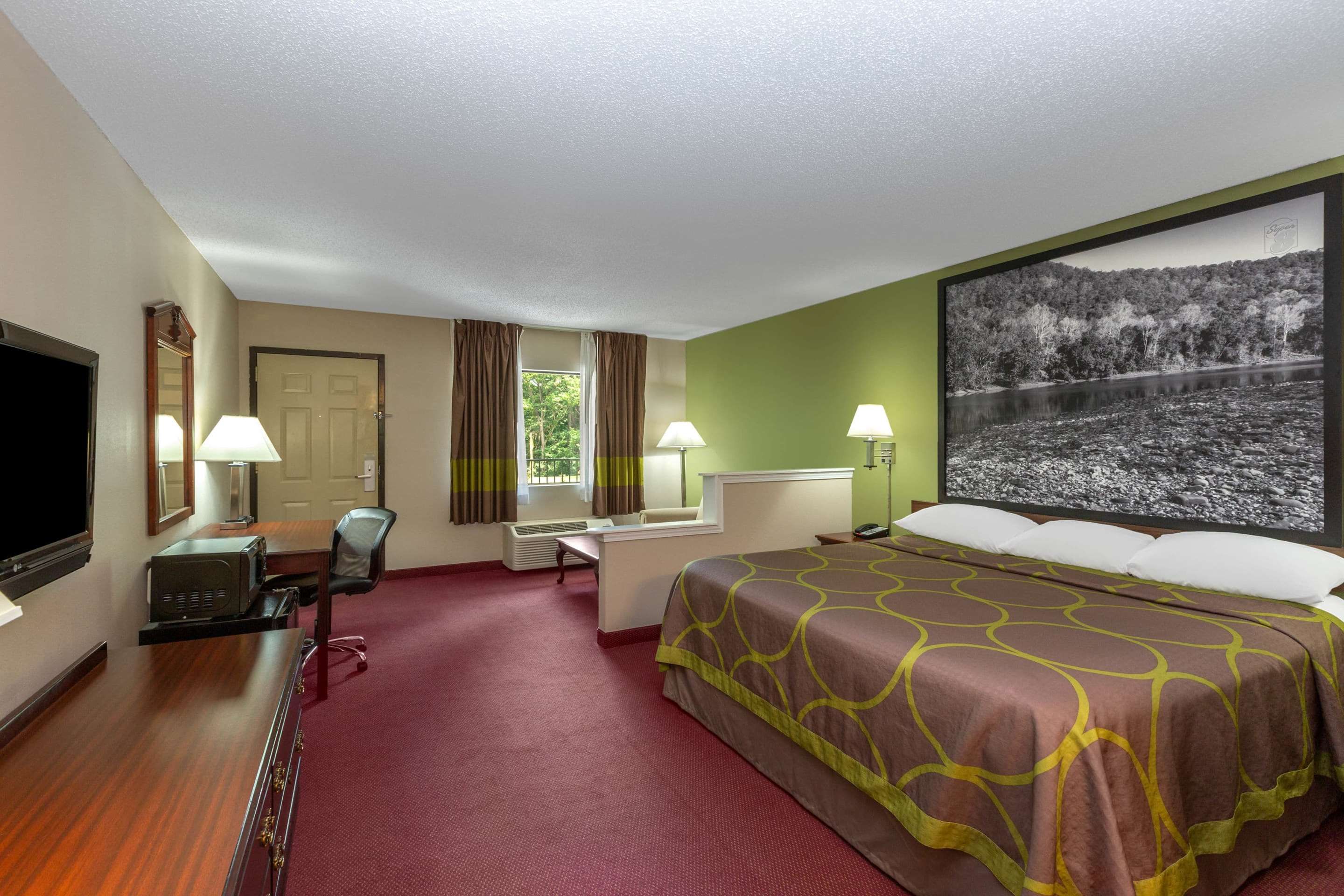 Super 8 by Wyndham Eureka Springs - Eureka Springs - Soveværelse