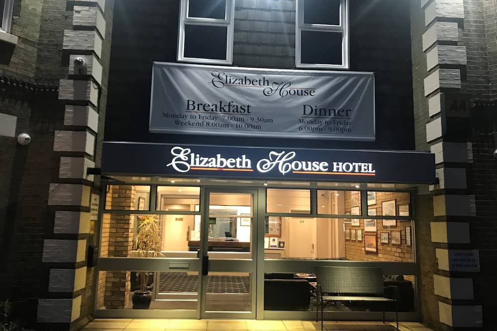 ذا إليزابيث هاوس هوتل - ساوثهامبتون - مبنى