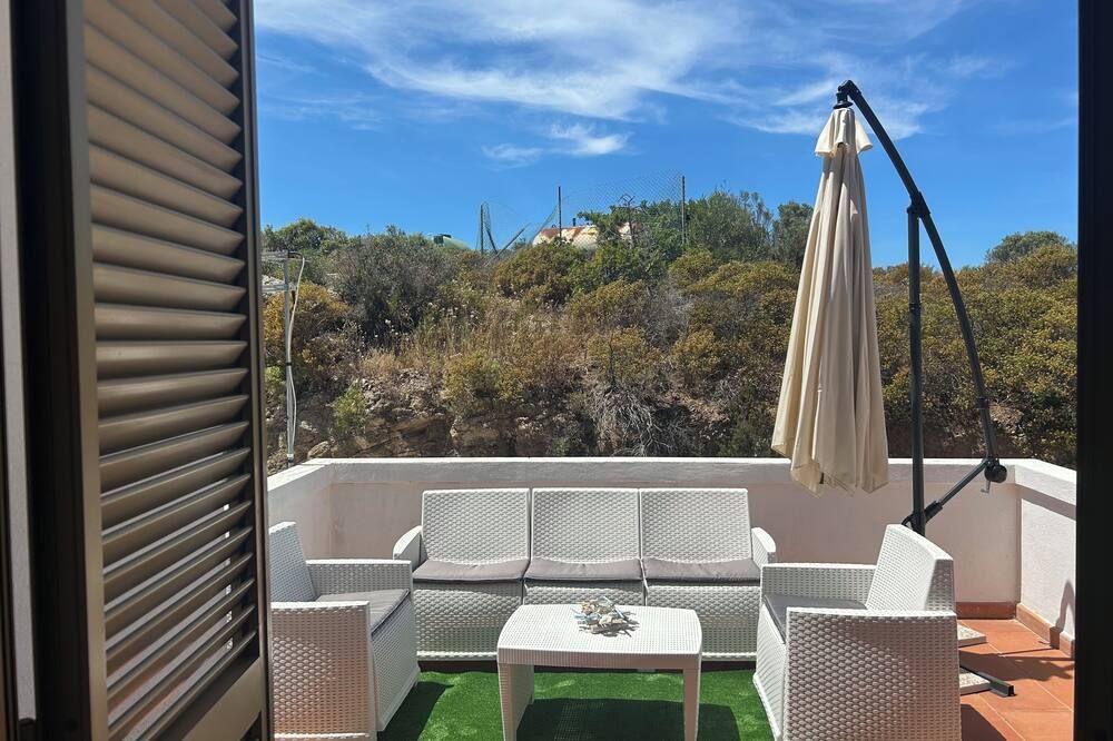 Apartment 2 Km from the sea Santa Teresa gallura - Baia Sardinia - شرفة