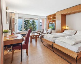 Apartment Promenade Apt 001 by Interhome - Arosa - Bedroom