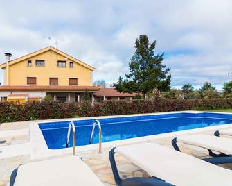 Hotel Casa Reboiro - Monforte de Lemos - Pool
