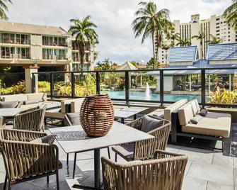 Novotel Cairns Oasis Resort - Cairns - Restaurant