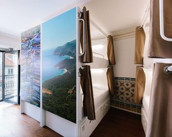 Lisbon South Hostel - 阿爾馬達