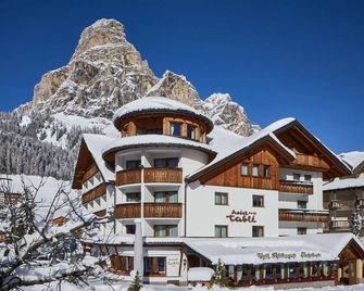 Hotel Table - Corvara in Badia - Byggnad