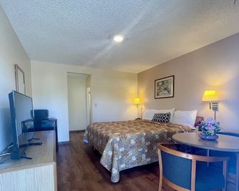 Regency Inn Lakeport - Lakeport - Slaapkamer