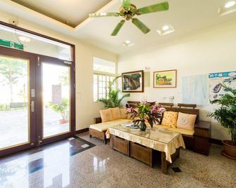 Guan's Garden Bed & Breakfast - Ji'an Township - Sala de estar
