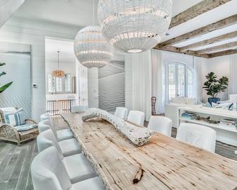 Elysee Reunion - Freeport - Comedor