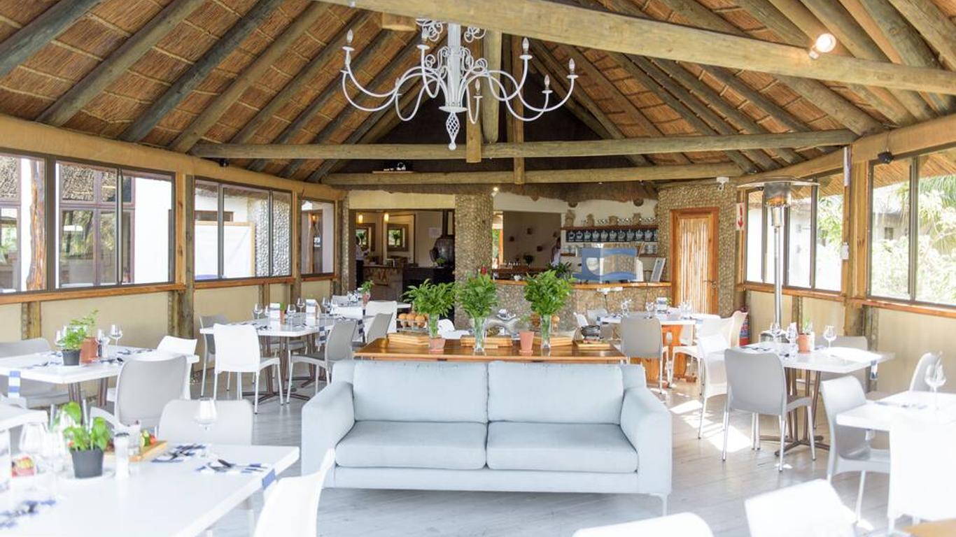 Whalesong Hotel and Spa