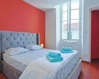 Maison de Maître Centre Ville - Hyères - Camera da letto