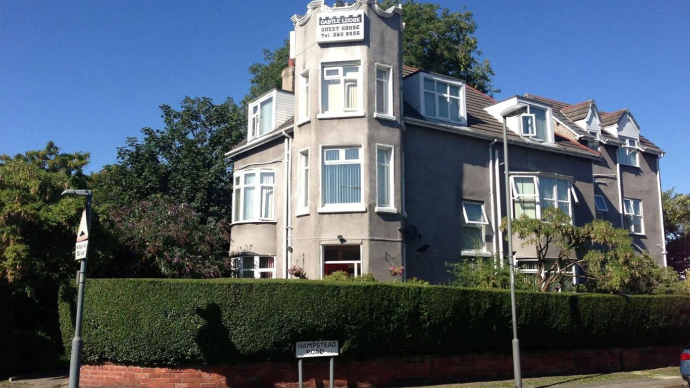 Castle Lodge Guest House