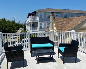 Coastal Sands Inn - Wildwood - Balcón