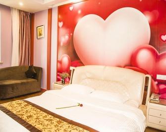Greentree Inn Jiangsu Wuxi Jiangyin City Qingyang Town Fuqian Road Express Hotel - Wuxi - Schlafzimmer